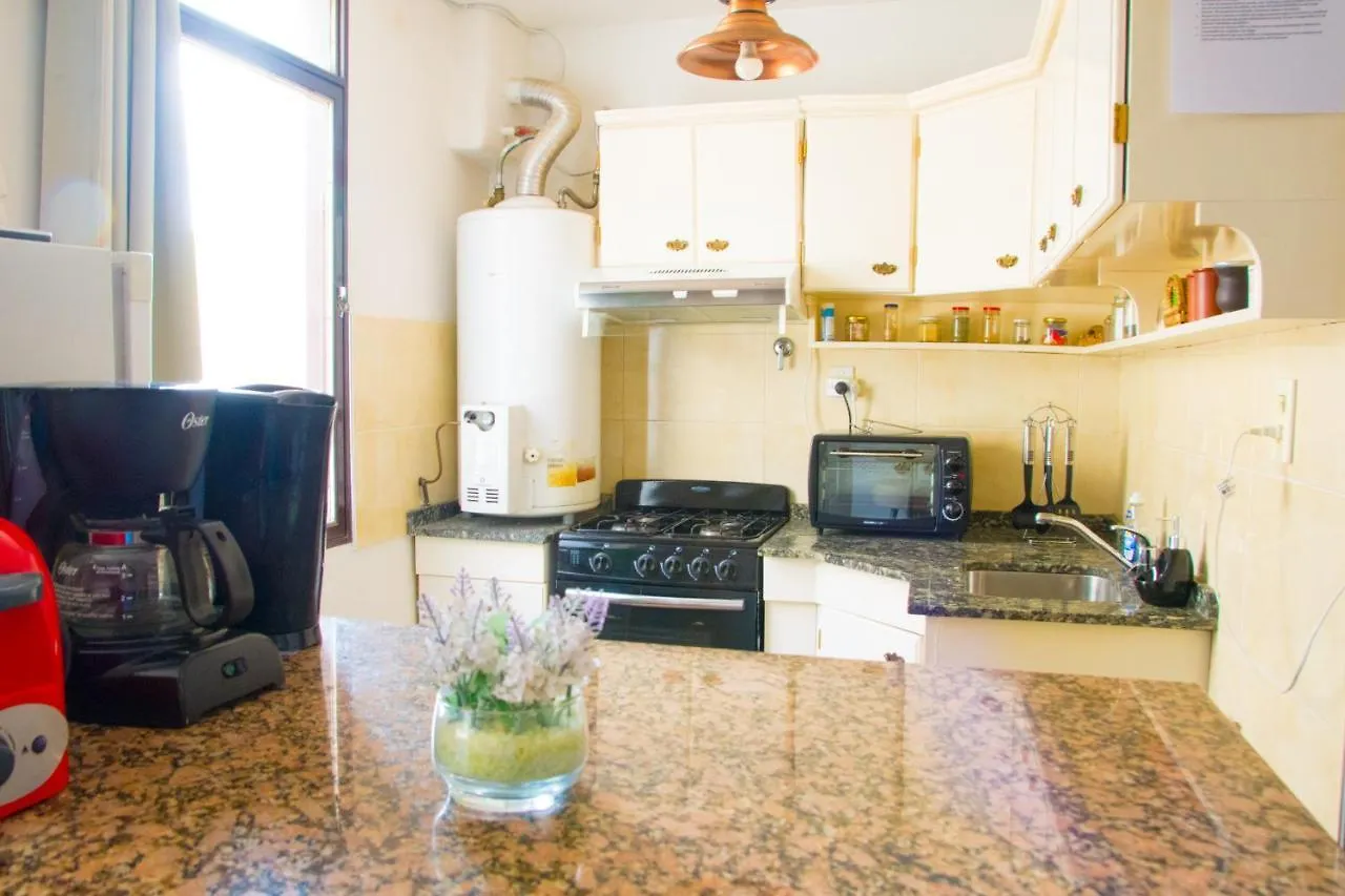Beautiful Quiet Apartment Near A. Villanueva St Mendoza Argentyna