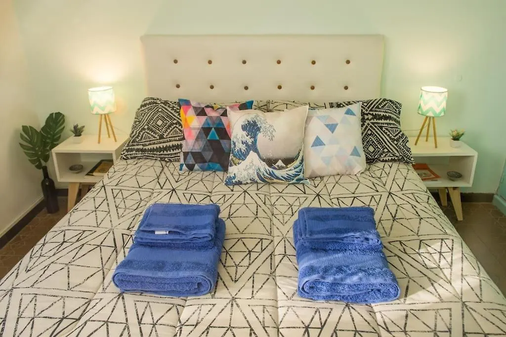 Beautiful Quiet Apartment Near A. Villanueva St Mendoza Argentyna