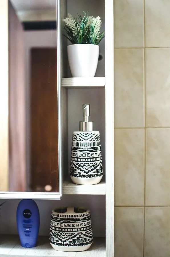 Beautiful Quiet Apartment Near A. Villanueva St Mendoza